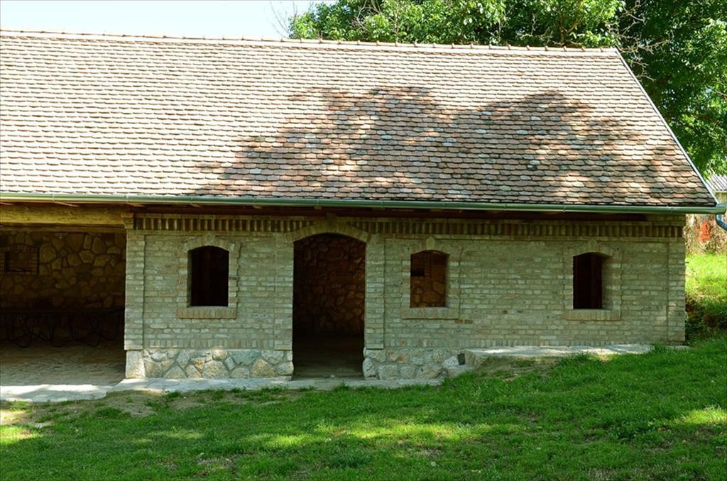 Zengőalja Vendégház Hotel Erzsebet Exterior foto