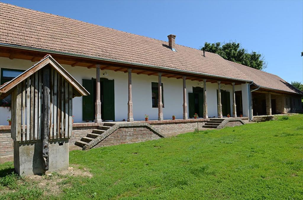 Zengőalja Vendégház Hotel Erzsebet Exterior foto